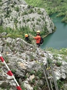 20150430_125601938_iOS